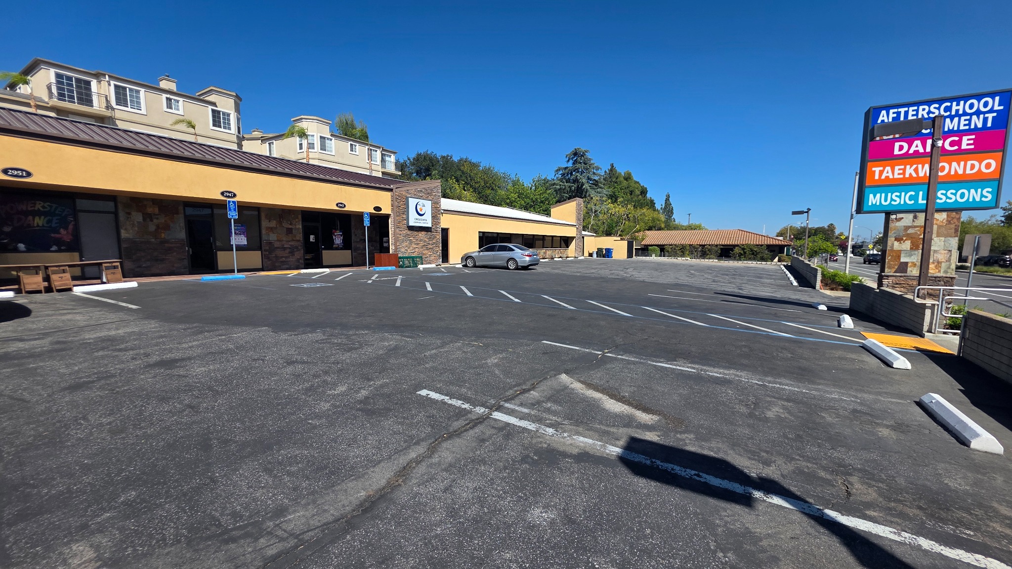 Crescenta Learning Center exterior